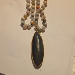 Elegant Glass Beaded Necklace with Gray Glass Pendant